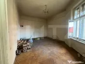 De vanzare – Apartament 110 mp, cladire istorica din 1906, 