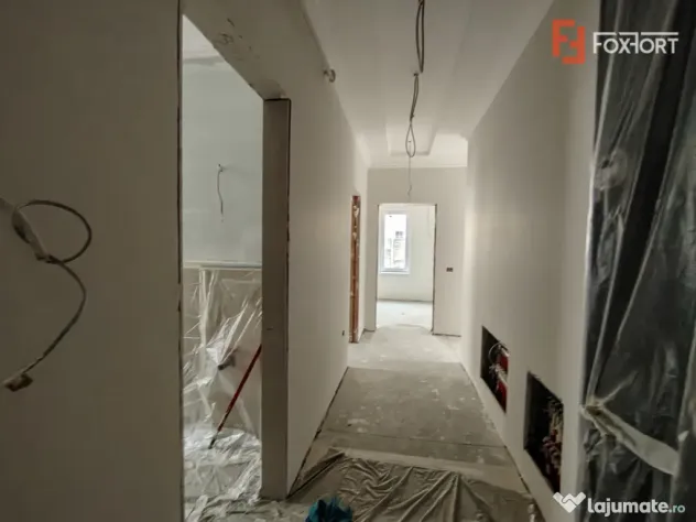 Apartament cu 2 camere, 53 mp decomandat, Etaj 1, in Giroc - - Giroc (Timis)