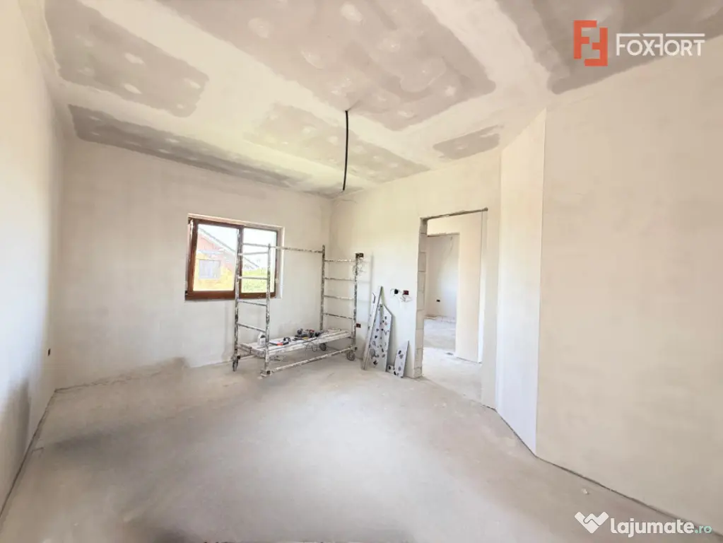 Duplex cu 5 camere, 117 mp utili si 348 mp teren, de vanzare - Sacalaz (Timis)
