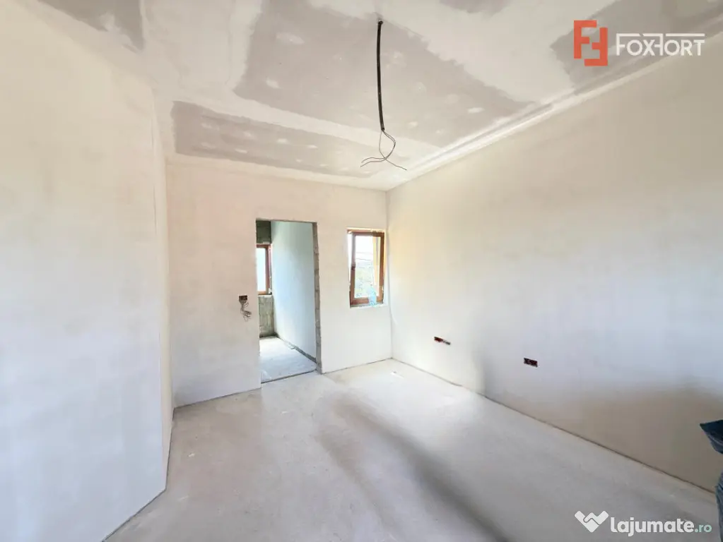 Duplex cu 5 camere, 117 mp utili si 348 mp teren, de vanzare - Sacalaz (Timis)