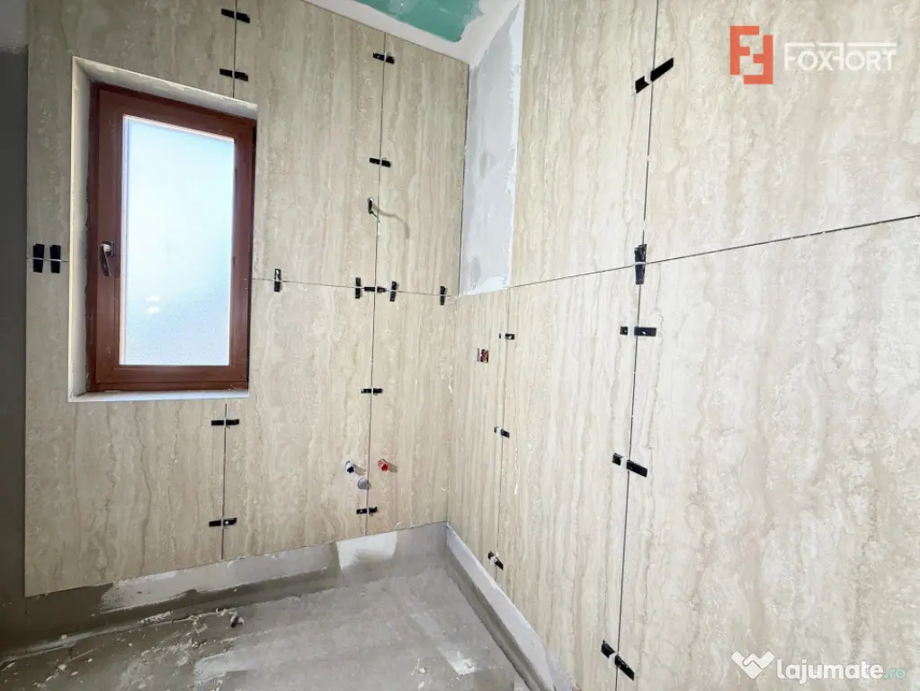 Duplex cu 5 camere, 117 mp utili si 348 mp teren, de vanzare - Sacalaz (Timis)