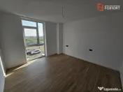 Apartament 3 camere, etaj intermediar, bloc nou, Zona Toront