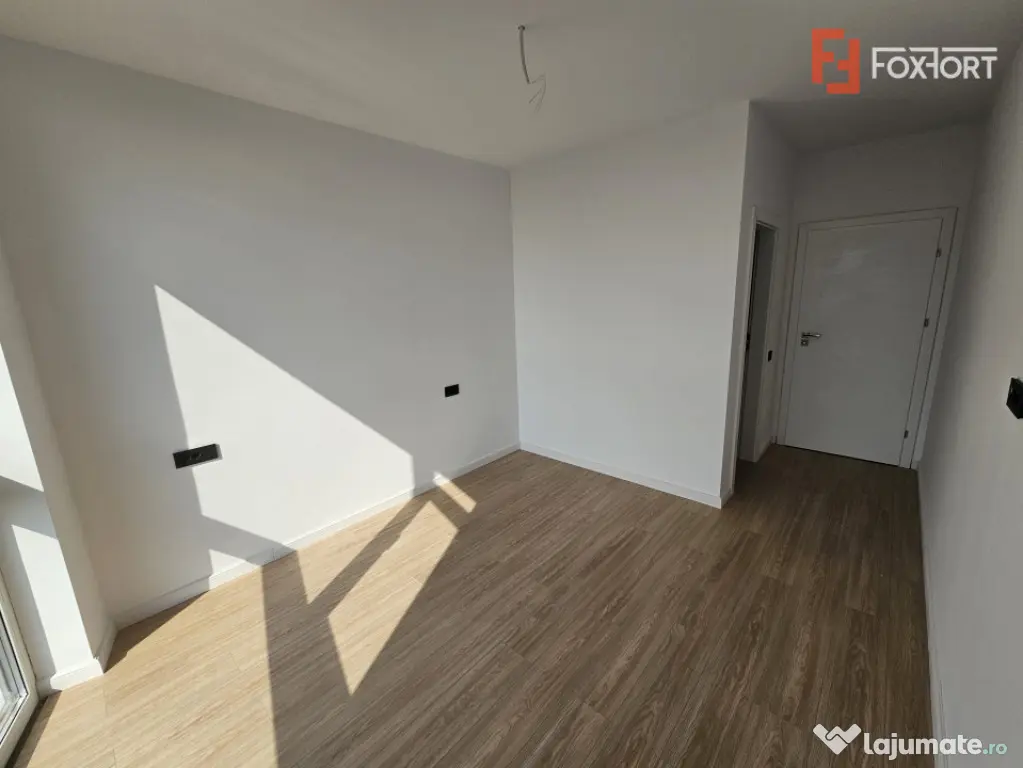 Apartament 3 camere, etaj intermediar, bloc nou, Zona Toront - Timisoara (Timis)