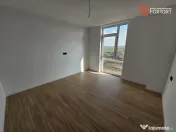 Apartament 3 camere, etaj intermediar, bloc nou, Zona Toront