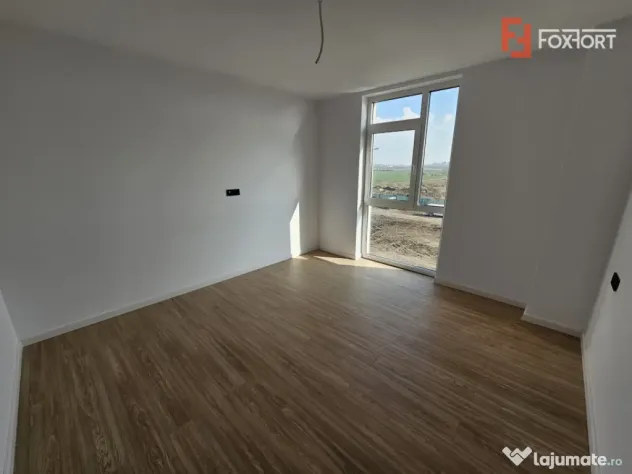 Apartament 3 camere, etaj intermediar, bloc nou, Zona Toront - Timisoara (Timis)
