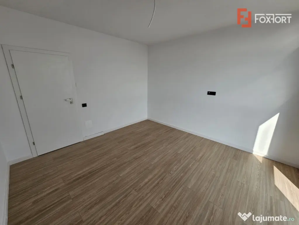 Apartament 3 camere, etaj intermediar, bloc nou, Zona Toront - Timisoara (Timis)