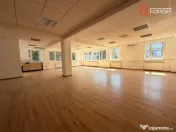 Spatiu pentru birou 140 mp pe Liviu Rebreanu langa Spitalul 