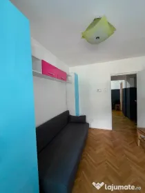 Inchiriez apartament cu 3 camere situat in cartierul Manastur