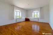 Domeniu privat 5.000 mp, cu reședință de 625 mp și piscină, Corbeanca 