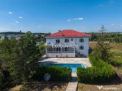 Domeniu privat 5.000 mp, cu reședință de 625 mp și piscină, Corbeanca 