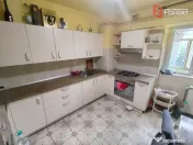 Apartament cu 4 camere de vanzare in Timisoara, zona Sagului