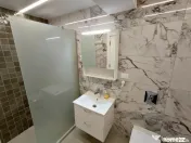 Apartament 3 camere de închiriat pe termen lung în zona Co
