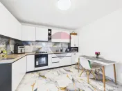 Casa tip duplex cu 4 camere moderna in Domnesti 