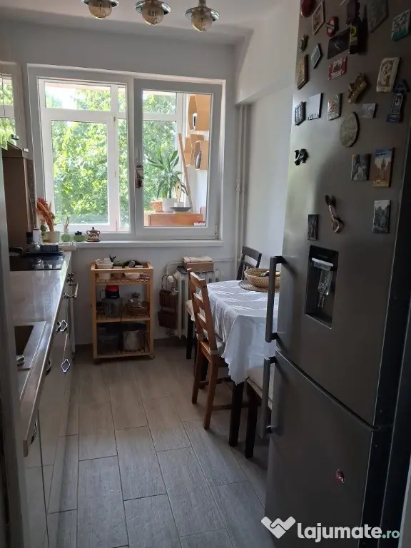 Inchiriez apartament Pajura cu 2 camere - Bucuresti (Bucuresti-Ilfov)