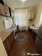 Apartament decomandat de 50 mp utili, cu boxă și balcon î 