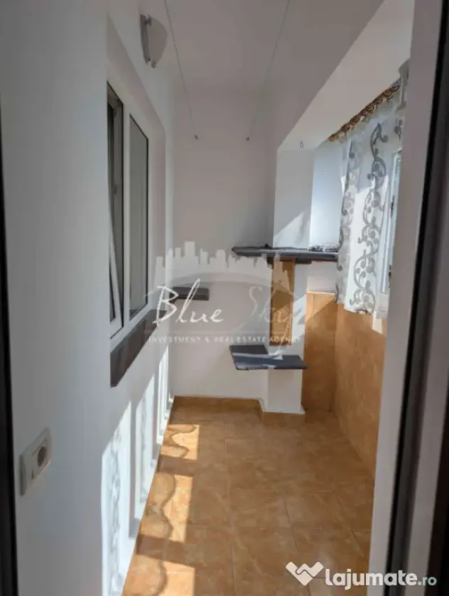 3 CAMERE DECOMANDAT | MARVIMEX | PARCARE REZERVATĂ - Constanta (Constanta)