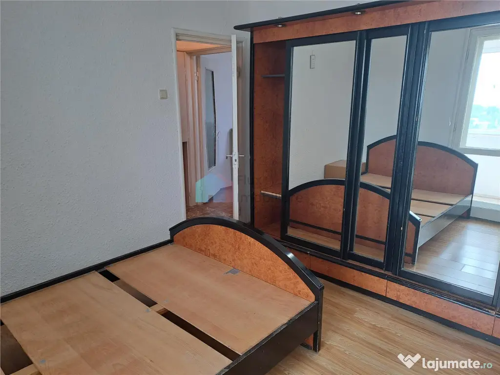 Apartament 2 camere semidecomandate Centru - Suceava (Suceava)