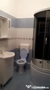 Apartament o camera de vanzare in zona Sagului