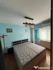 3 camere Decebal decomandat, an 1988, 78 mp 