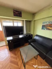3 camere Decebal decomandat, an 1988, 78 mp 