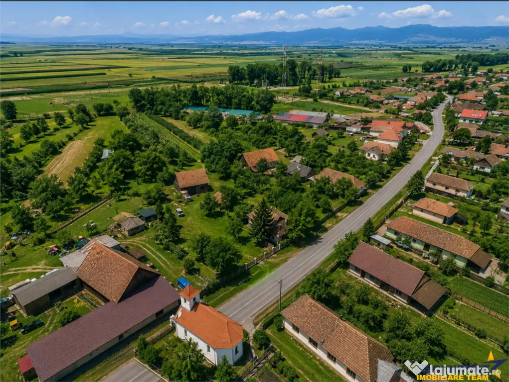 FILM! 4.900mp teren intravilan, cu casa, in Tufalau, Covasna - Tufalau (Covasna)