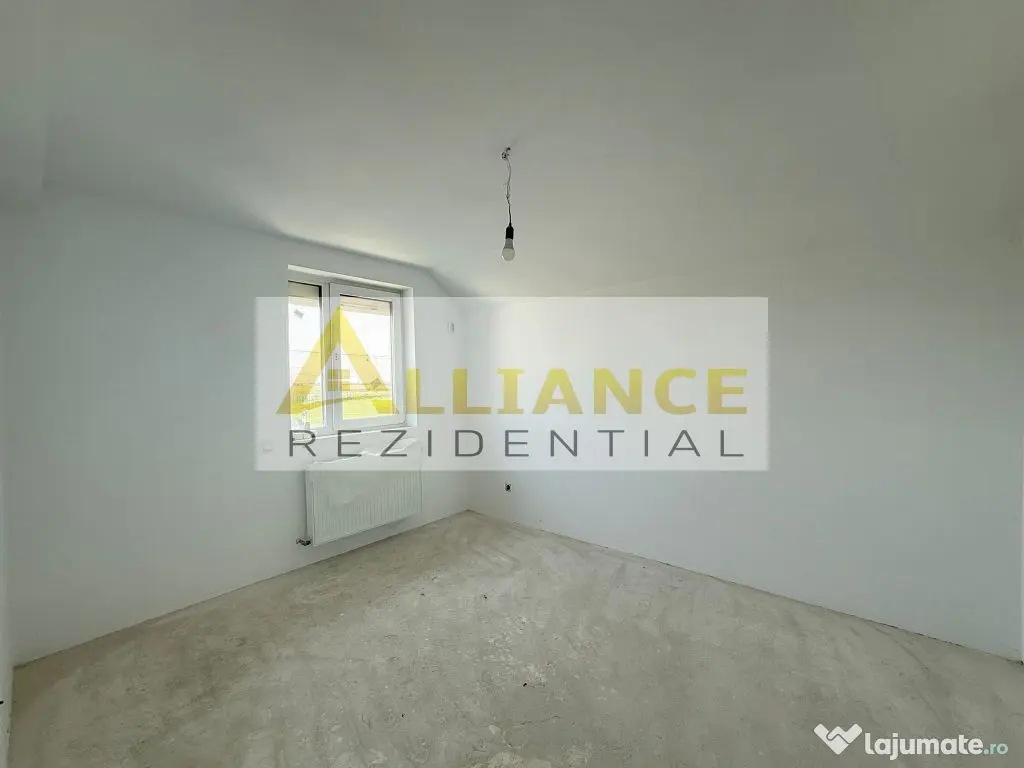 Vila tip duplex | 4 camere | 2 bai | Panouri solare - Berceni (Bucuresti-Ilfov)