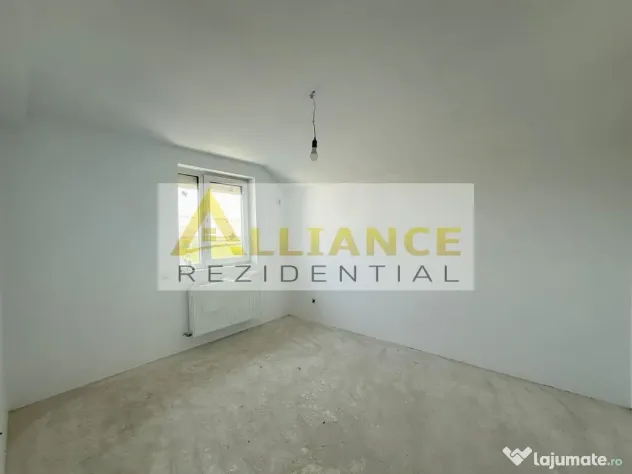 Vila tip duplex | 4 camere | 2 bai | Panouri solare - Berceni (Bucuresti-Ilfov)