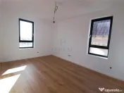DUPLEX IN ZONA CENTRALA - ASFALT - GATA DE MUTAT