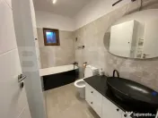 Duplex pe parter despartit prin camera tehnica in zona excel 