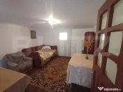 Casa de vanzare, langa padure, zona Cartiu-Turcinesti 