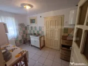 Casa de vanzare, langa padure, zona Cartiu-Turcinesti 