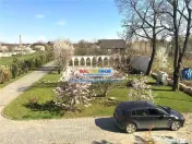 Vila stil florentin pe malul lacului,teren4500mp iesire la l 