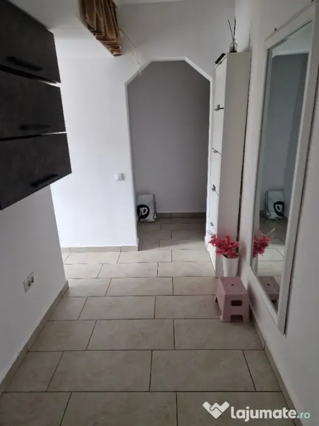ÎNCHIRIEZ APT. 3 CAMERE – ETAJ 2 | CENTRALĂ PROPRIE | COMPLET UTILAT - Ramnicu Valcea (Valcea)