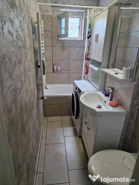 ÎNCHIRIEZ APT. 3 CAMERE – ETAJ 2 | CENTRALĂ PROPRIE | COMPLET UTILAT - Ramnicu Valcea (Valcea)