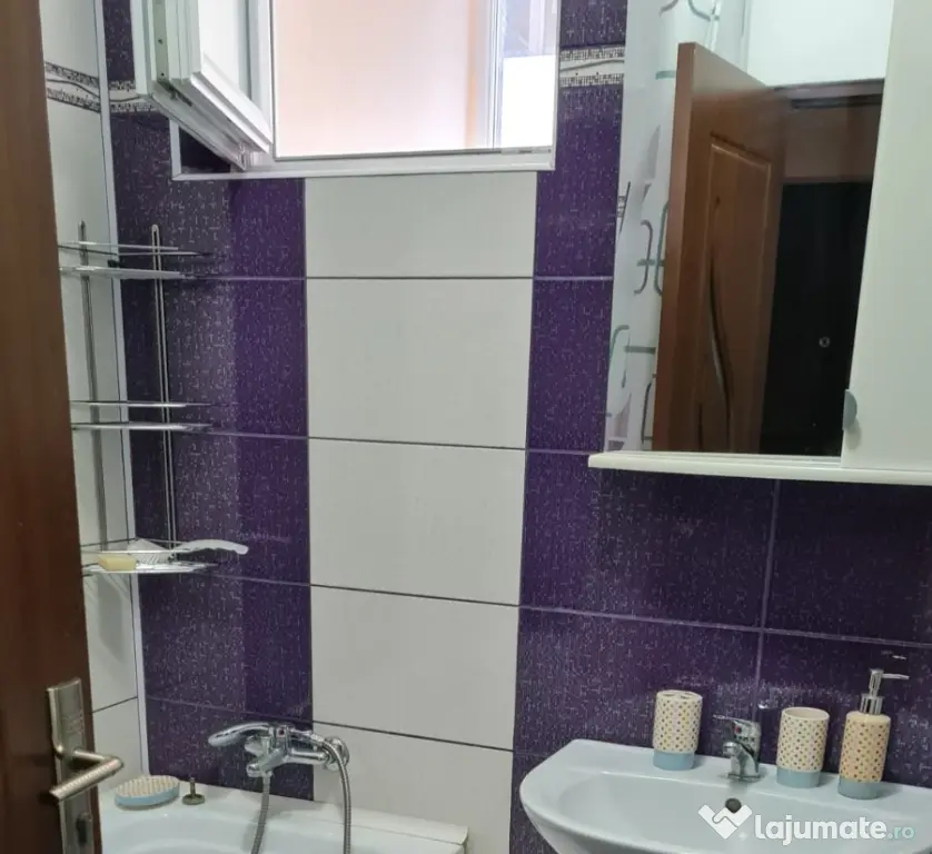 Garsonieră de închiriat, metrou Dimitrie Leonida