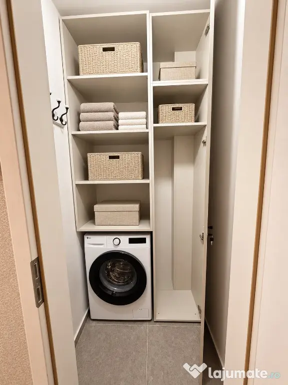 Tractorul-Coresi/Kasper apartament 2 camare mobilat si utilat ,parcare - Brasov (Brasov)