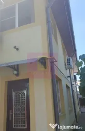 Casa, 5 camere si curte, locatie centrala in Pantelimon, Ilfov 