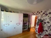 Casa, 5 camere si curte, locatie centrala in Pantelimon, Ilfov 