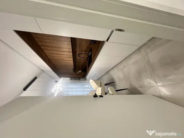 Închiriez apartament PRIMA ARENA