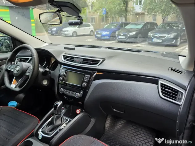Qashqai 1.3 160 cp automat