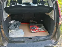 Vând Renault scenic 3