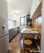 Apartament 3 camere de vanzare, 58 mp, zona Nufarul 
