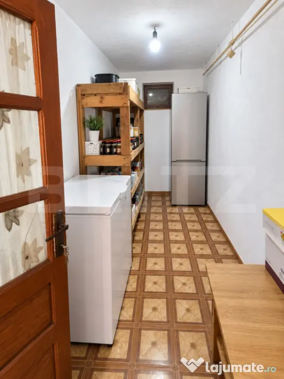 Casa de vanzare, 91 mp, teren 1.128 mp, zona Ghirdoveni - Ghirdoveni (Dambovita)