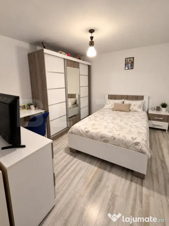 Casa de vanzare, 91 mp, teren 1.128 mp, zona Ghirdoveni - Ghirdoveni (Dambovita)