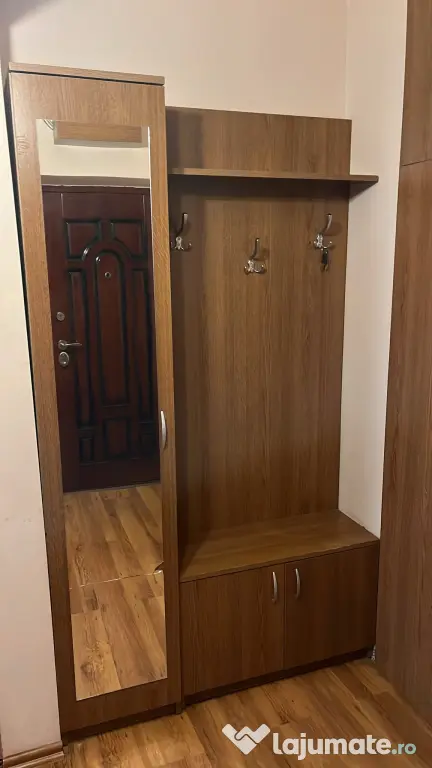 Inchiriez apartament 3 camere