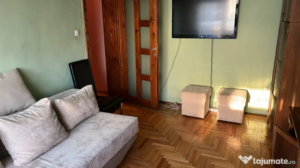 Inchiriez apartament 3 camere