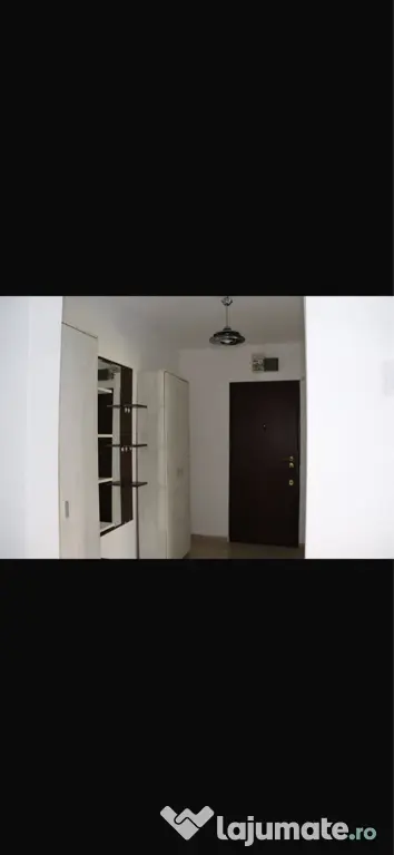 Închiriez apartament 3 camere