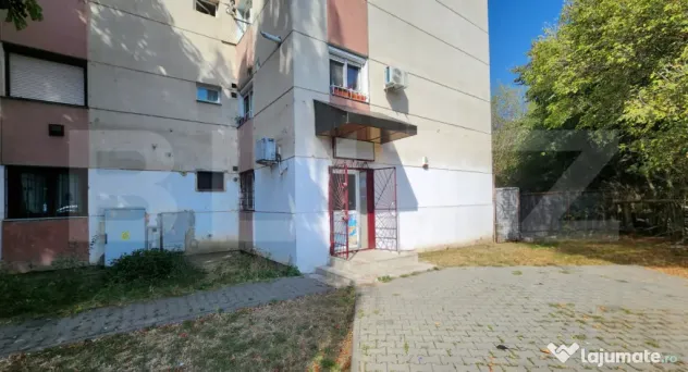 Spatiu Comercial de Vanzare - Cart. Rovinari Targu Mures - Targu Mures (Mures)
