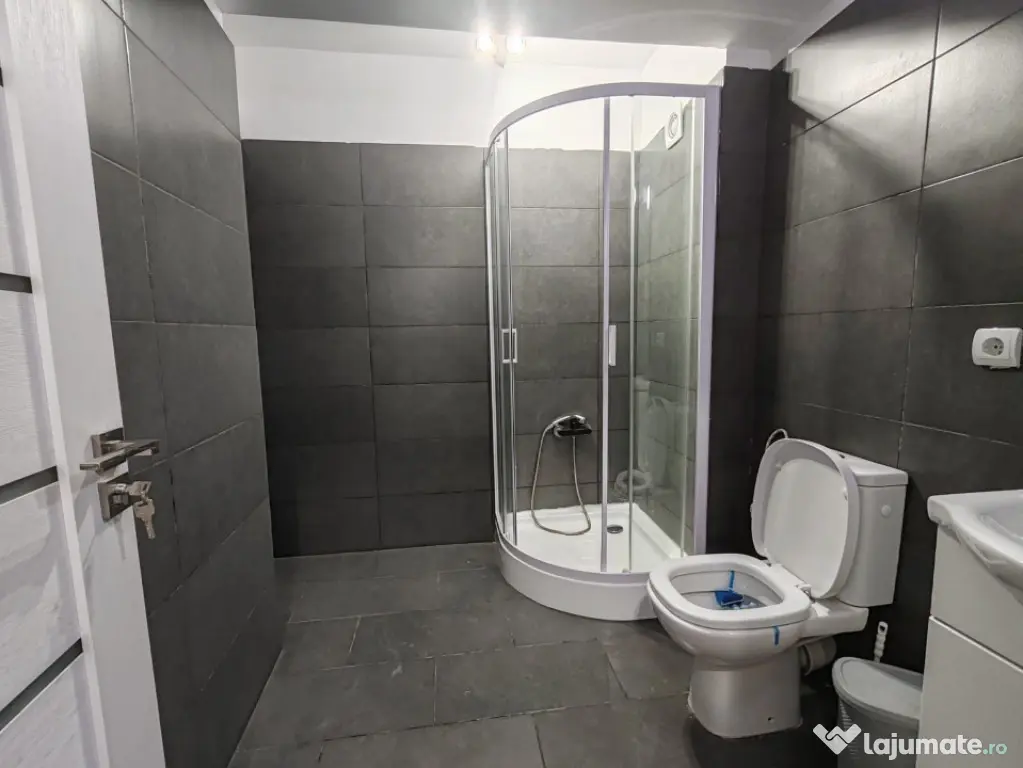 Apartament 2 camere semidecomandat, 57.20 mp, Cluj, Zona Lom - Cluj-Napoca (Cluj)
