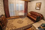 Casă / Vilă cu 7 camere de vânzare 